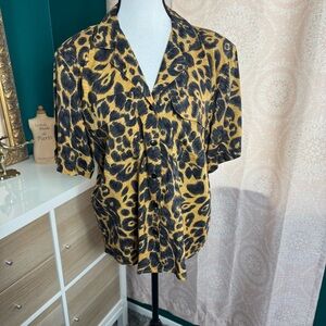 Lauren Lee Vintage Leopard Print Button-Up Blouse Lightweight Short Sleeve Sz 10